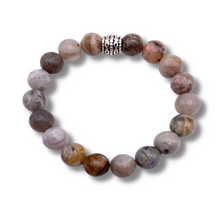 Load image into Gallery viewer, Girlfriends are Family Bracelet